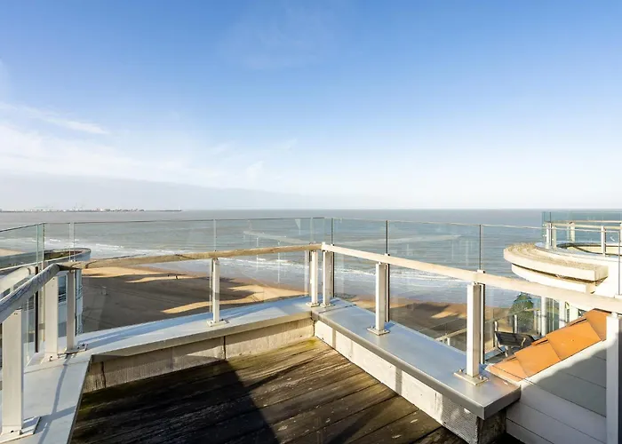 Huswell - Stunning Penthouse With Amazing View And Parking