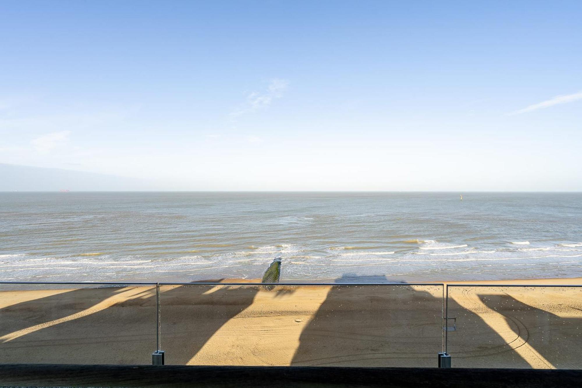 Huswell - Stunning Penthouse With Amazing View And Parking Apartment