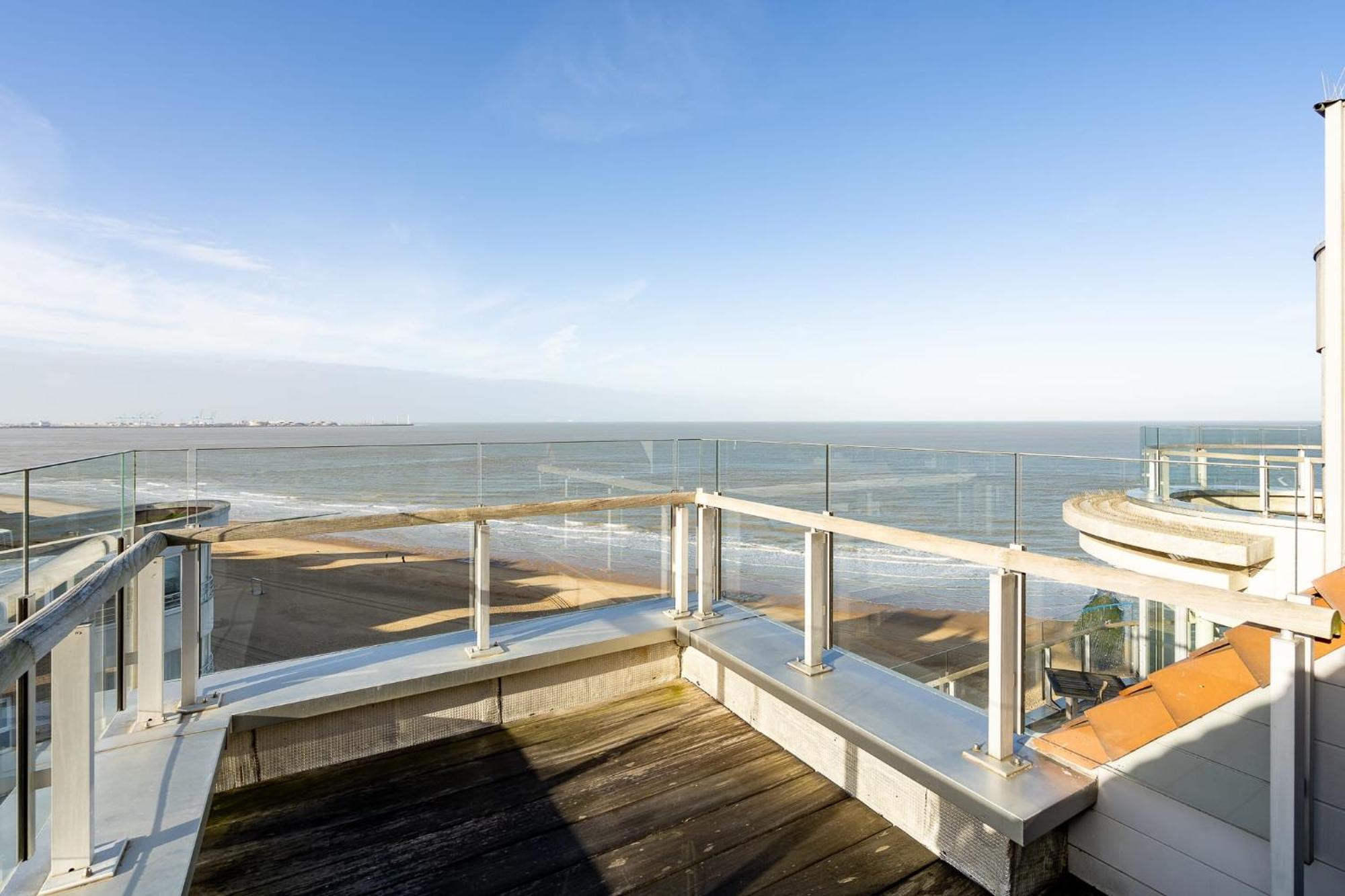 Huswell - Stunning Penthouse With Amazing View And Parking Apartment *