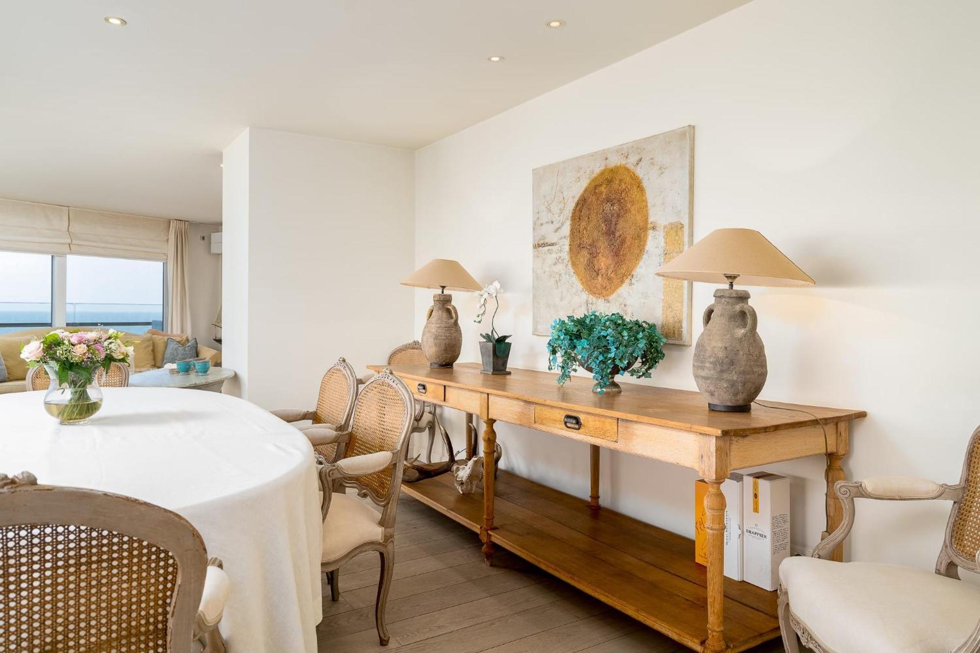 Huswell - Stunning Penthouse With Amazing View And Parking Knokke-Heist