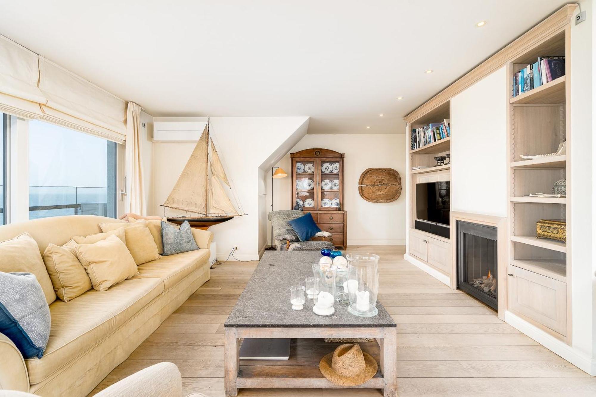 Huswell - Stunning Penthouse With Amazing View And Parking Apartment Knokke-Heist