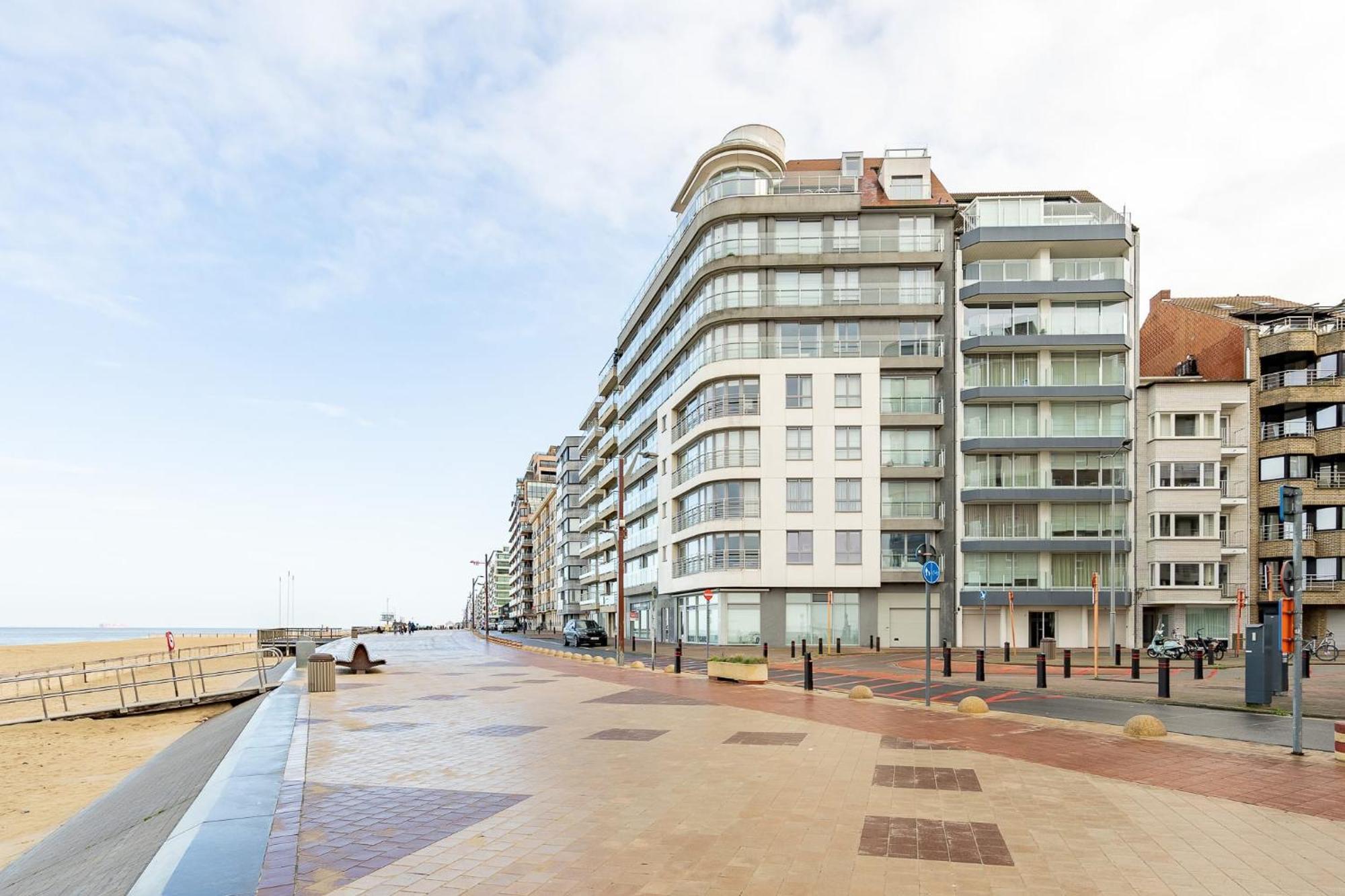 Huswell - Stunning Penthouse With Amazing View And Parking Apartment Knokke-Heist